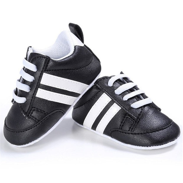 Baby two striped sneakers